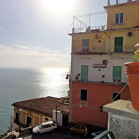 Bed & Breakfast Dimora Carlo Iii