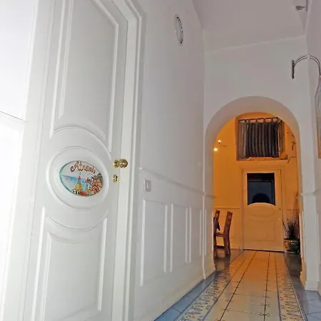 Bed & Breakfast Dimora Carlo Iii