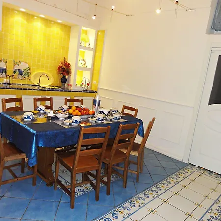 Bed & Breakfast Dimora Carlo Iii Vietri sul Mare