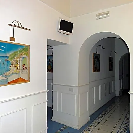 Dimora Carlo Iii Couette-café