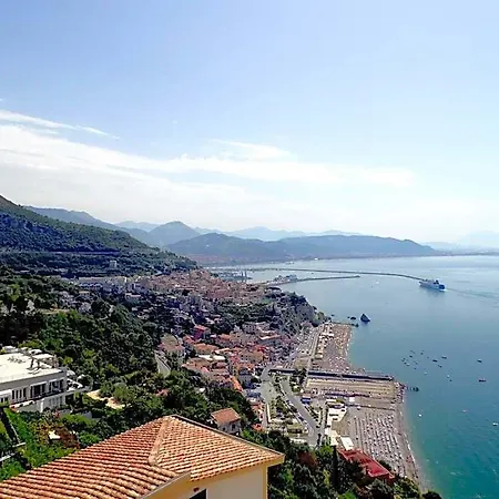 Dimora Carlo Iii Bed & Breakfast 4*